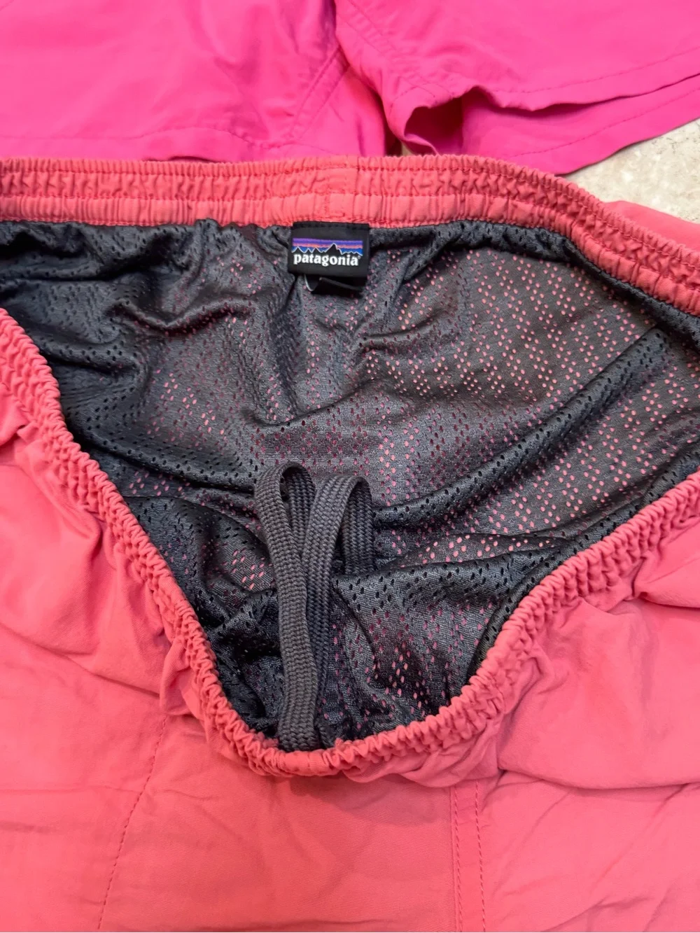 Patagonia Men’s Baggies Bundle 2 Pairs Pink Coral Hiking Outdoor Shorts Large